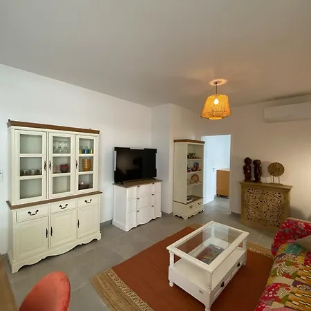 Tres Beau F2 Neuf 50 M2 , Grande Terrasse 30 M2, Tres Bien Situe Apartment *