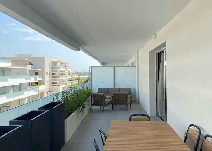 Lejlighed Tres Beau F2 Neuf 50 M2 , Grande Terrasse 30 M2, Tres Bien Situe Narbonne